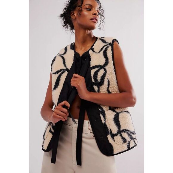Free People Damson Madder Marta Borg Gilet $155 - Picture 2 of 12